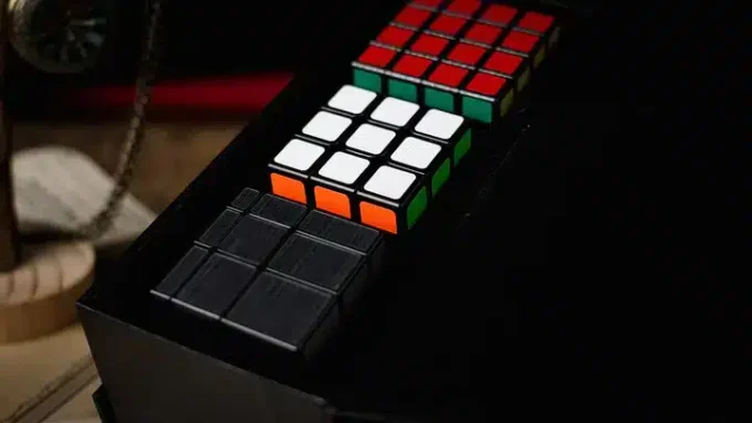 Time Cube by TCC y Terry Chou - Imagen 2