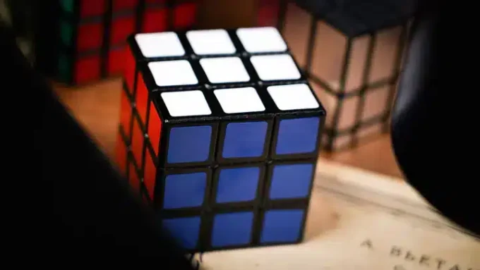 Time Cube by TCC y Terry Chou - Imagen 6