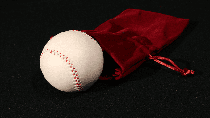 Pelota de Béisbol Especial Carga Final (5,7cm) - Nuevo en Wonderland - Imagen 2