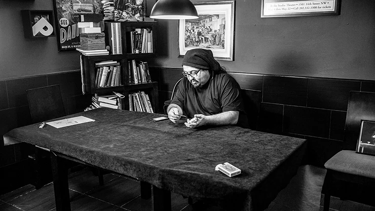 Dani DaOrtiz y my_world : Una Plataforma Revolucionaria para la Magia Moderna